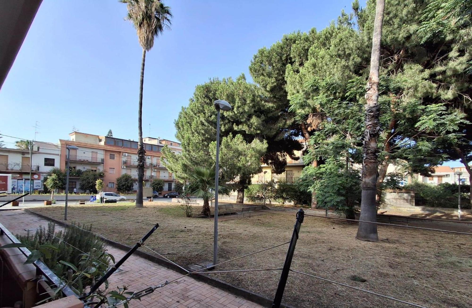 Pomelia Home Riposto Buitenkant foto